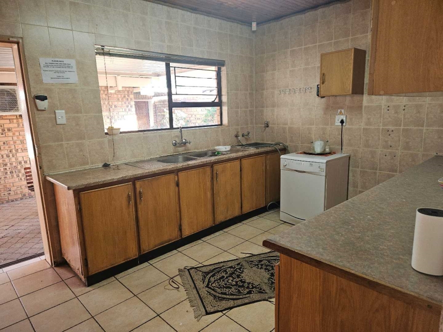 15 Bedroom Property for Sale in Royldene Northern Cape